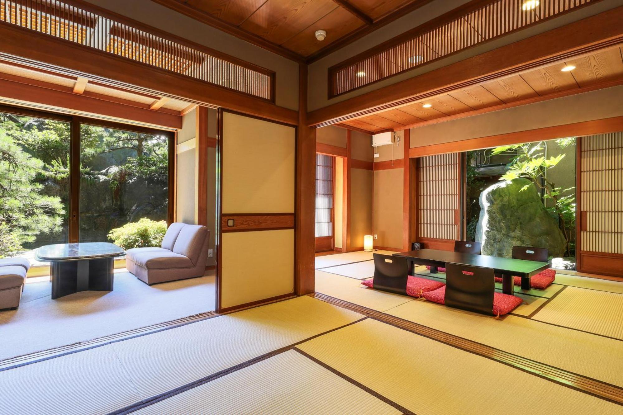 Beautiful Japanese Garden Kagetsu Hotel Fuefuki Buitenkant foto